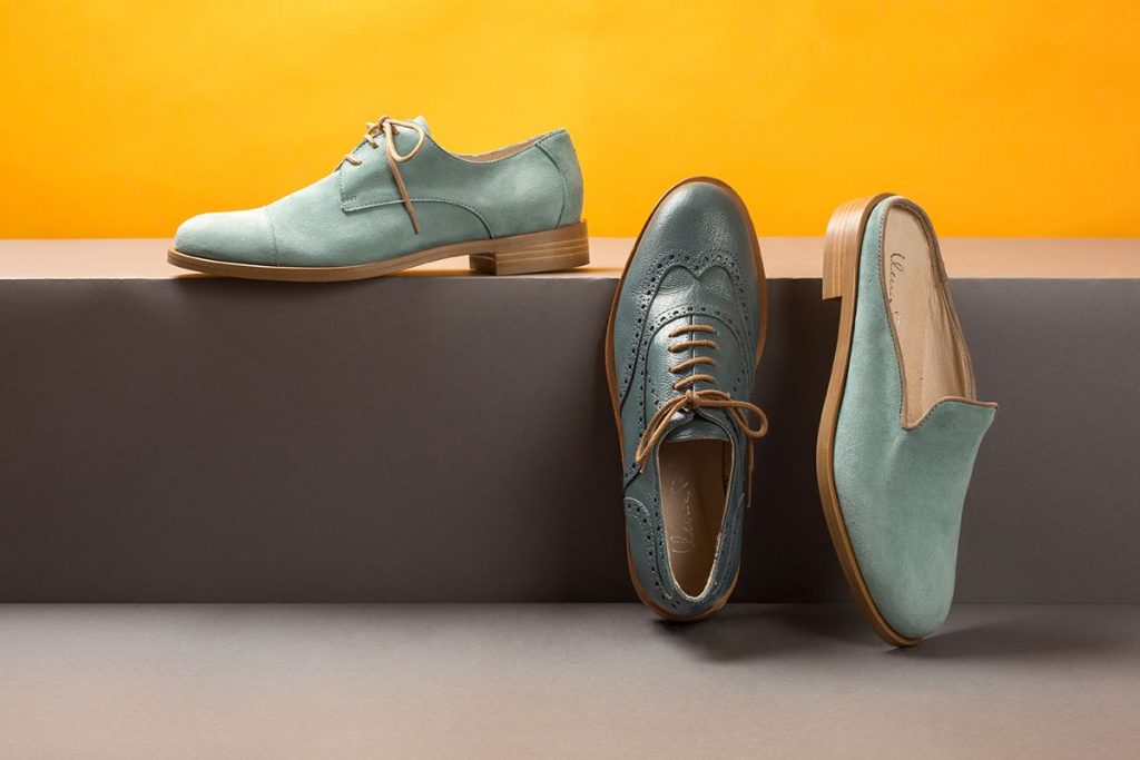 Shoe packer for a warehouse in Bucharest (Romania)