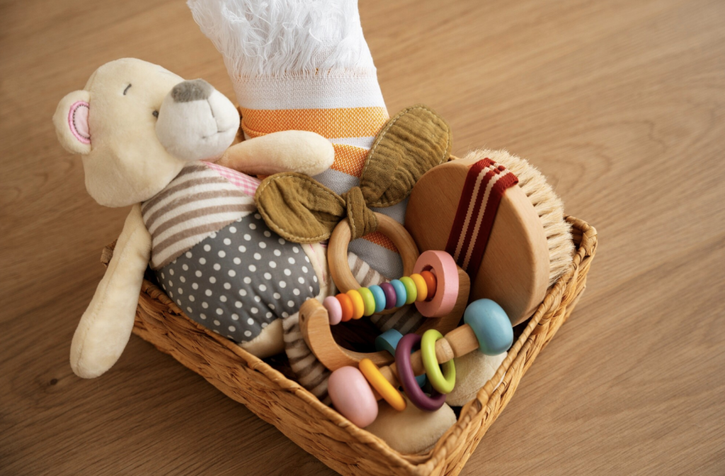 Packager of children’s toys for a warehouse in Krakow (Poland)